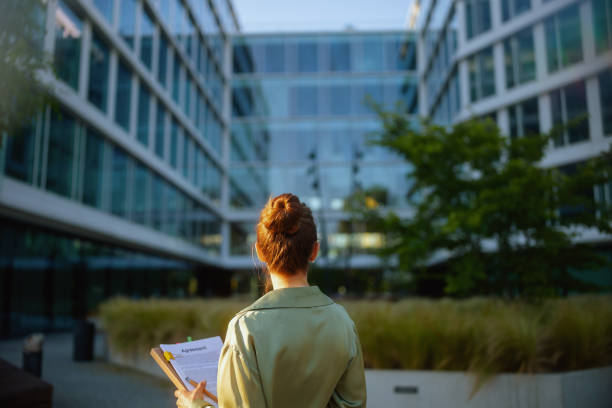 Avant tout, il faut définir ce qu’est une rénovation complète. En général, cela inclut la réfection totale d’un logement.
