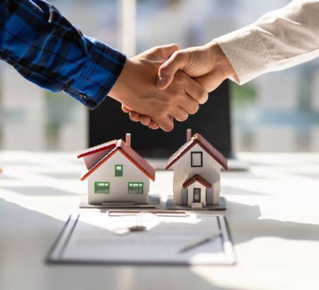 L’évolution technologique a transformé la manière dont les agents immobiliers exercent leur métier. En effet, l’apparition